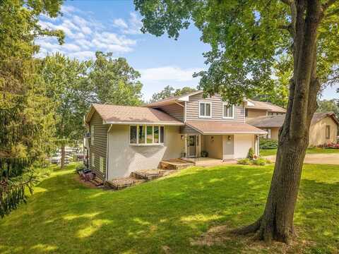 1950 Baintree, LAKE SUMMERSET, IL 61019