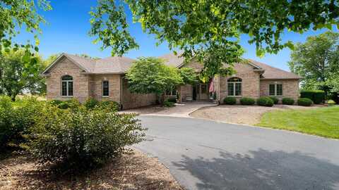 2721 Squaw Prairie, BELVIDERE, IL 61008