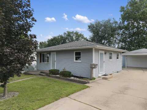 213 N Park, FREEPORT, IL 61032