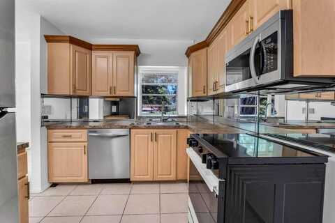 17 Willowbrook Ln, Delray Beach, FL 33446