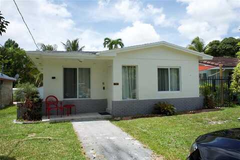 11150 Peachtree Dr, Miami, FL 33161