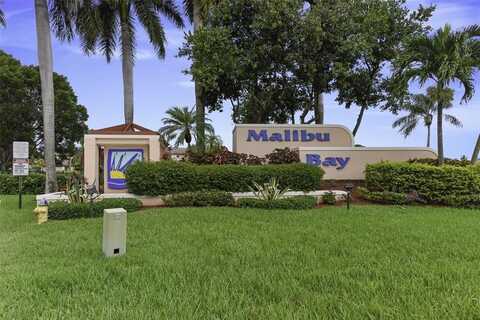 757 NW 208th Dr, Pembroke Pines, FL 33029