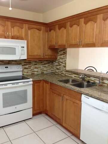 4100 N 58th Ave, Hollywood, FL 33021