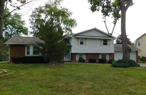 517 HILLTOP Drive, GREEN BAY, WI 54301