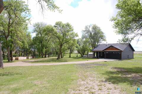 20680 450th Ave, Arlington, SD 57212