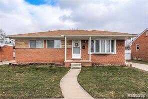 6120 Kinloch Street, Dearborn Heights, MI 48127