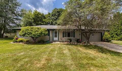 3311 Thomas Road, Oxford, MI 48371