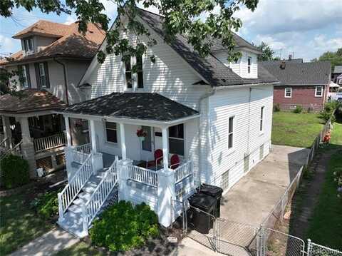 258 Spruce Street, Wyandotte, MI 48192