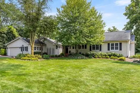 25360 Harcourt Street, Farmington Hills, MI 48336