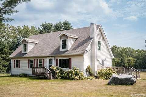 2757 S Lake Pleasant Rd Road, Metamora, MI 48455