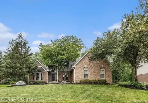 45483 Addington Lane, Novi, MI 48374