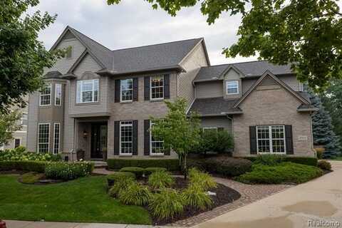 4910 Knollcrest Court, Commerce Township, MI 48382