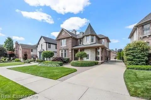 312 Woodward Avenue, Rochester, MI 48307
