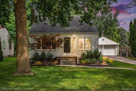 3085 Saint Clair Drive Drive, Rochester Hills, MI 48309