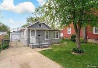 2326 Garfield Street, Fenton, MI 48220
