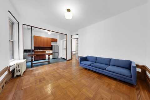 261 West 22nd Street, New York, NY 10011