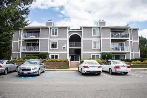 1020 Autumn Woods Lane, Virginia Beach, VA 23454