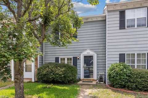 905 Captains Court, Chesapeake, VA 23320
