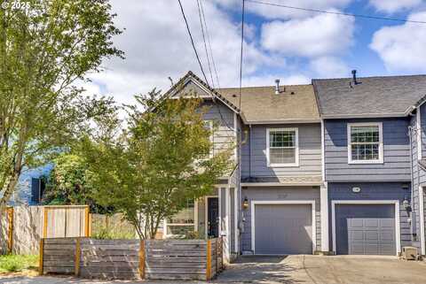 2737 SE 26TH AVE, Portland, OR 97202