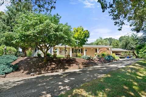 29555 S BEAVERCREEK RD, Mulino, OR 97042