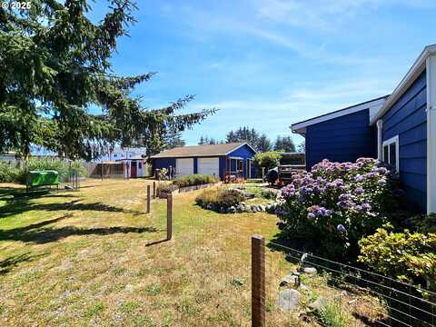 434 ARNOLD LN, Brookings, OR 97415