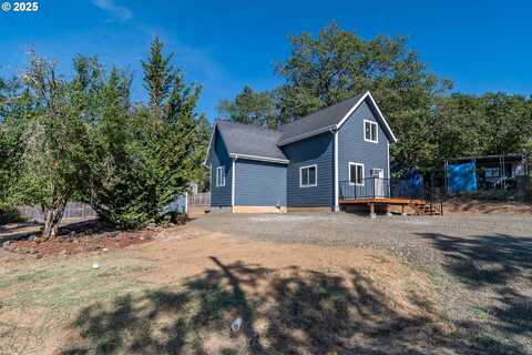 320 WELLS LN, Oakland, OR 97462
