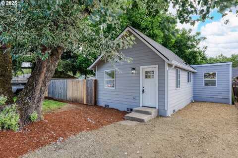 125 NE BALM ST, Sheridan, OR 97378