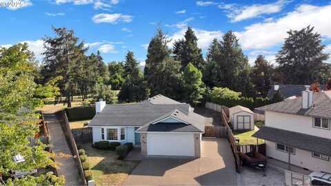 5689 D ST, Springfield, OR 97478