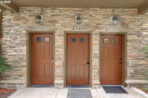 8760 NE DELAMERE WAY, Hillsboro, OR 97006