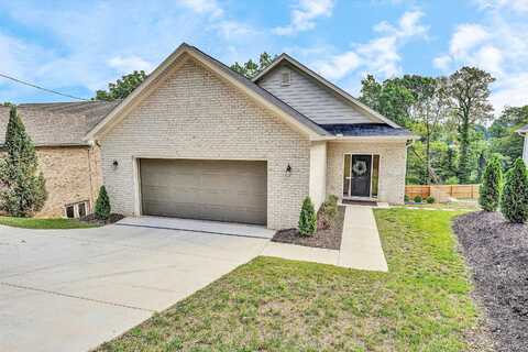 2762 McVitty RD, Roanoke, VA 24018
