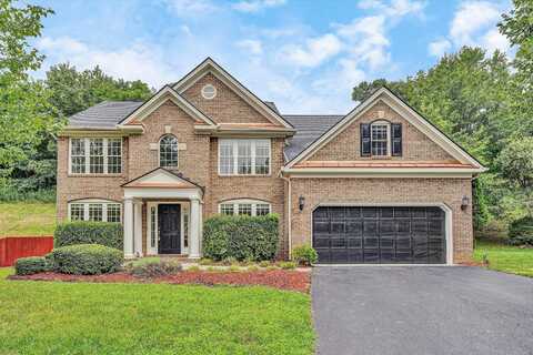 6378 Sandhurst DR, Roanoke, VA 24018