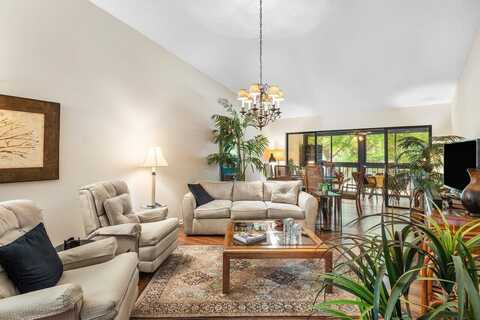 5153 Oak Hill Lane, Delray Beach, FL 33484