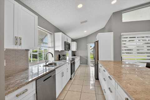 6037 Bay Isles Drive, Boynton Beach, FL 33437