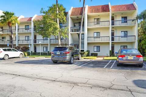 2550 Presidential 106 Way, West Palm Beach, FL 33401