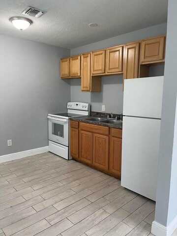 3011 Windsor Avenue, West Palm Beach, FL 33407