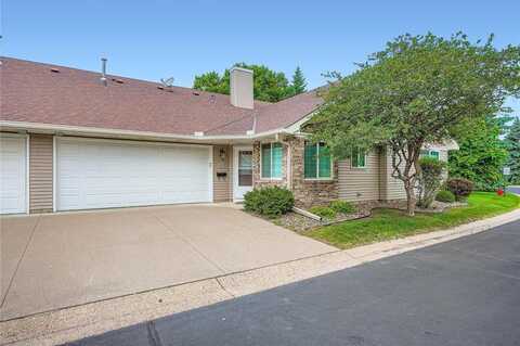 525 Lovell Avenue, Roseville, MN 55113