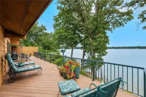 1848 Shorewood Lane, Mound, MN 55364