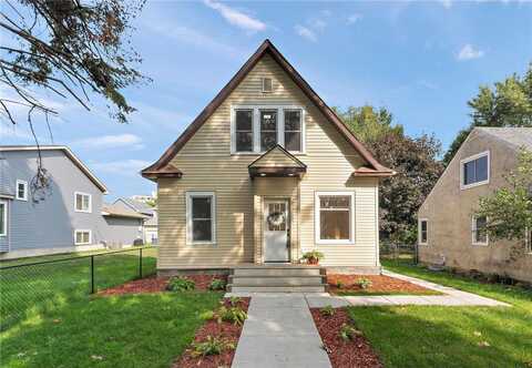 3447 26th Avenue S, Minneapolis, MN 55406