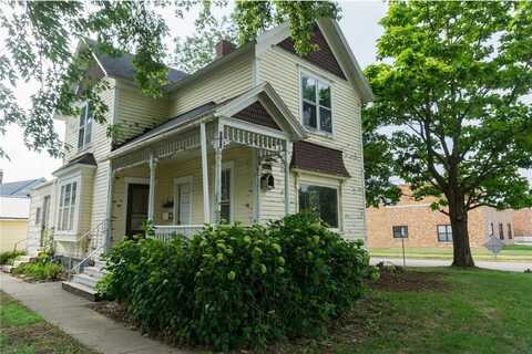 267 N Jackson Street, Mondovi, WI 54755