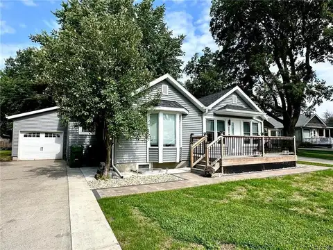 710 W Lake Avenue, Worthington, MN 56187