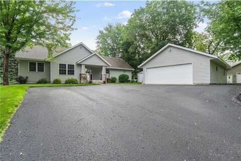 6267 Bedman Drive NW, Alexandria, MN 56308