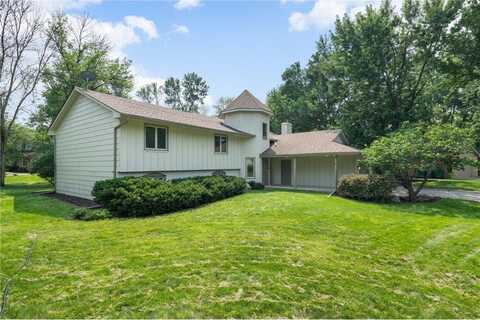 17015 N 30th Avenue N, Plymouth, MN 55447