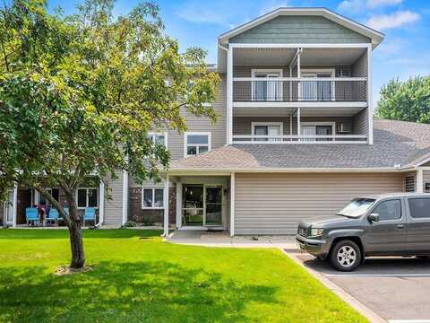 7632 157th Street W, Apple Valley, MN 55124
