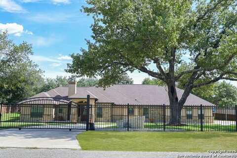 113 Eden Crossing, Adkins, TX 78101