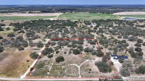 461 Blossom Dr, Poteet, TX 78065