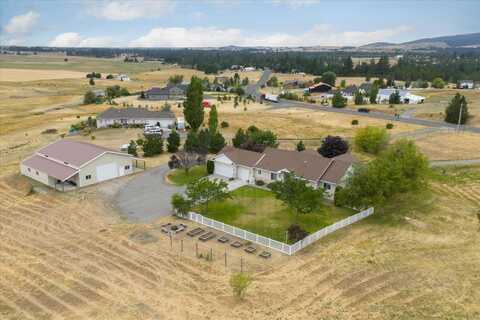 15224 E Meadows Rd, Mica, WA 99023