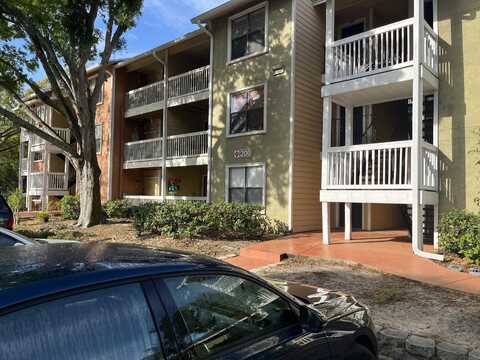 225 S Tropical Trail, Merritt Island, FL 32952