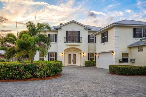 500 S Riverside Drive, Indialantic, FL 32903