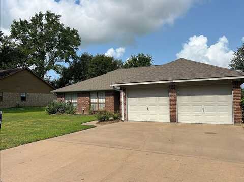 108 Douglas Drive, Bellville, TX 77418