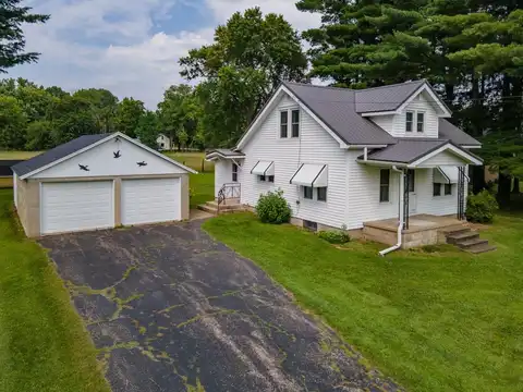 114 W Pioneer Park Road, Westfield, WI 53964